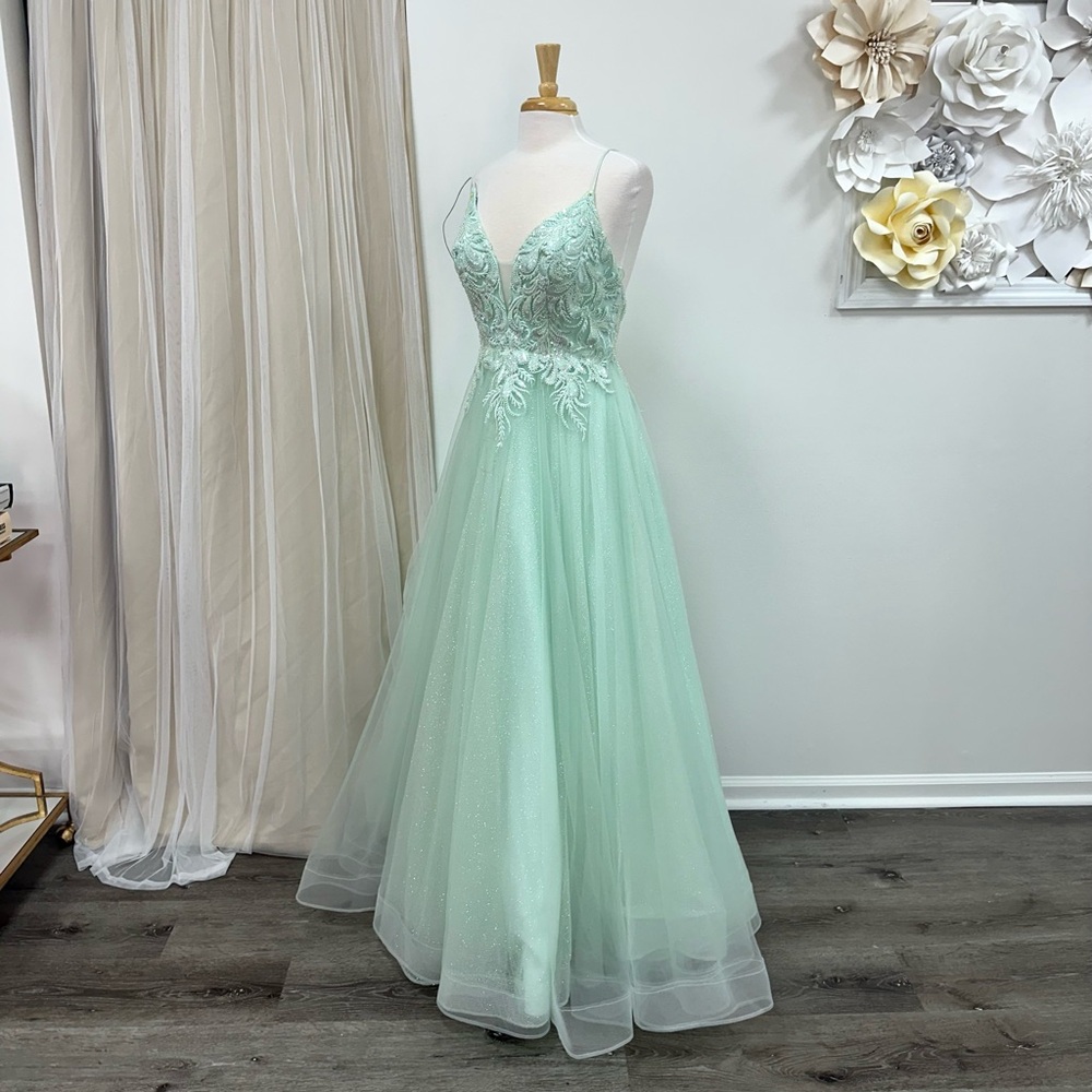 Tulle Ball Gown Prom Dress Mint Sage Green Color Spaghetti Strap Sz Medium